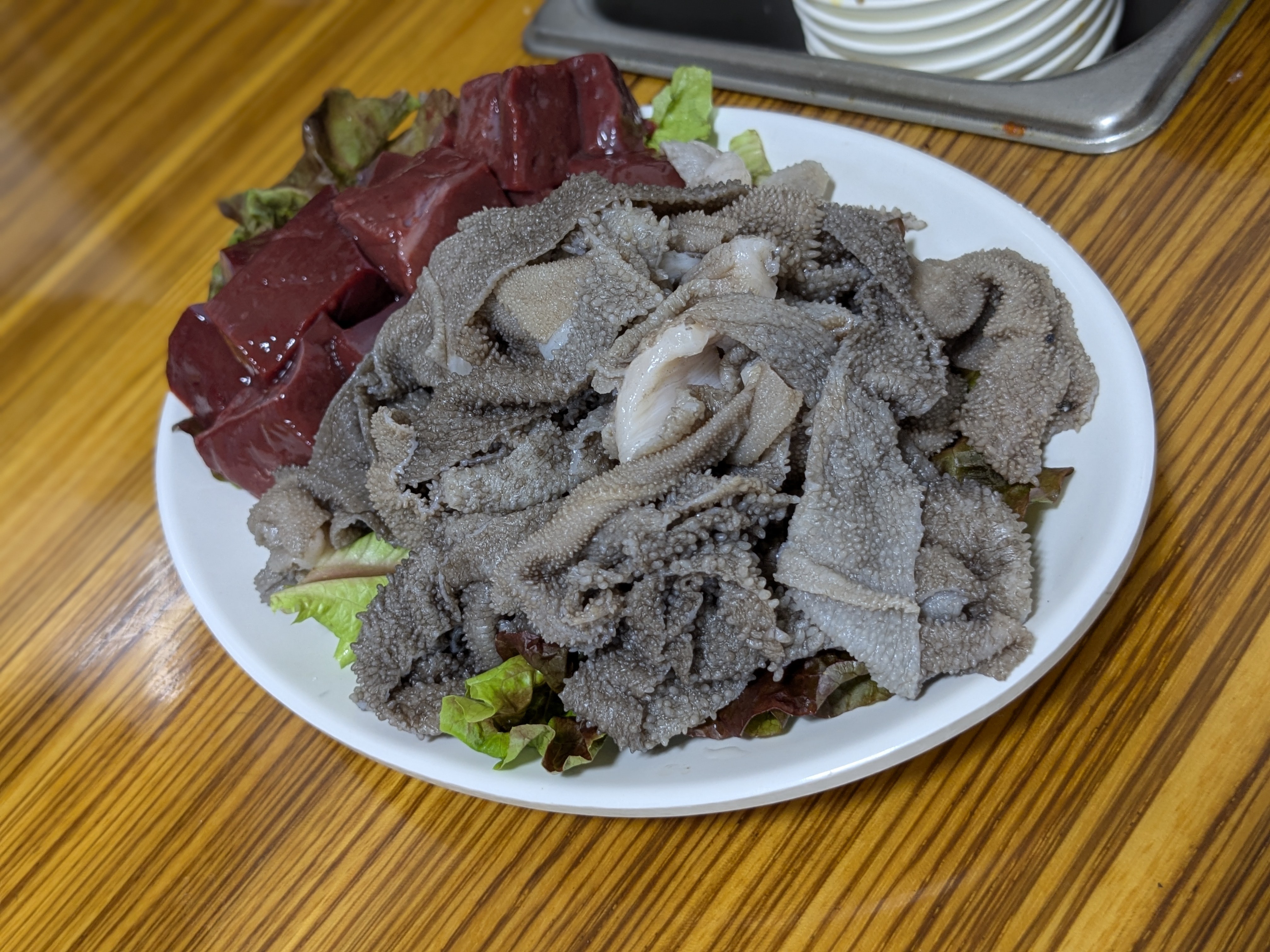 レバ刺しとセンマイ刺し